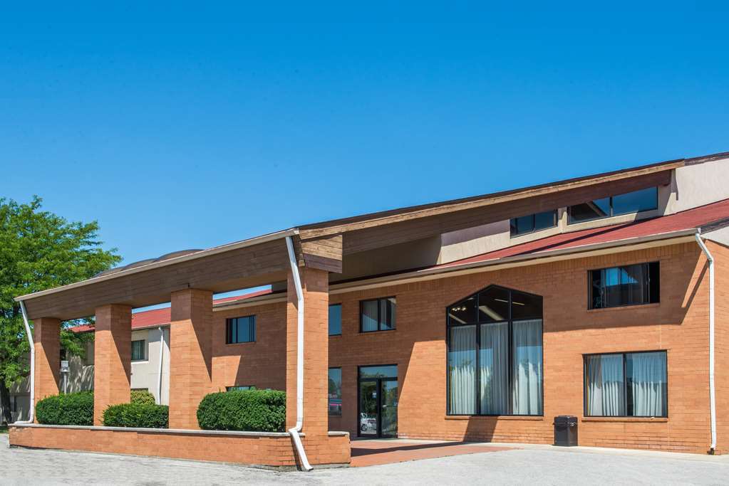 Travelodge Indianapolis Castleton Exterior foto